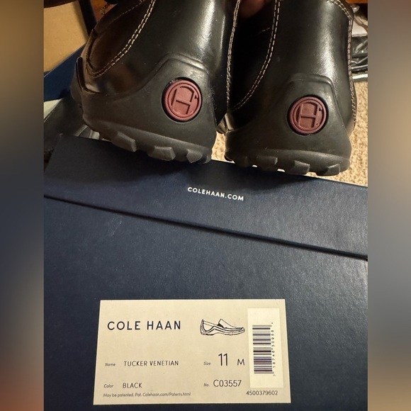 MNS Black Leather Loafers Cole Haan Tucker Venetian Size 11 M
